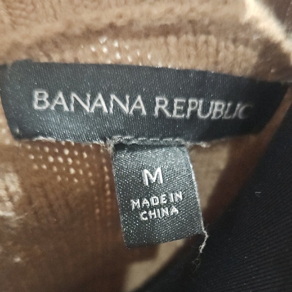 Banana Republic Women's Tan Crew Neck Sweater - Picture 2 of 7